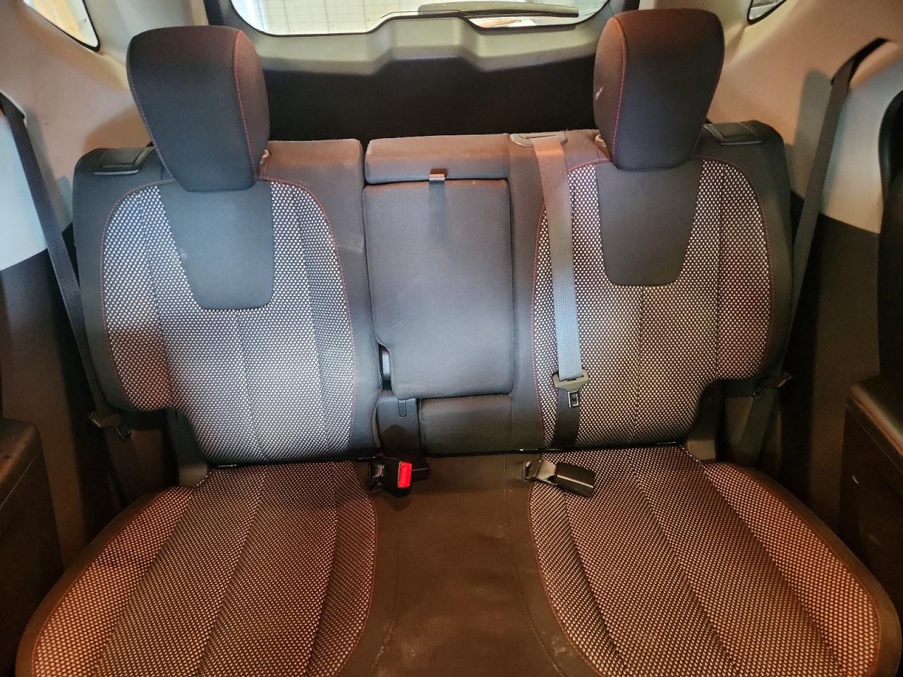 CHEVROLET EQUINOX 2016 — 11