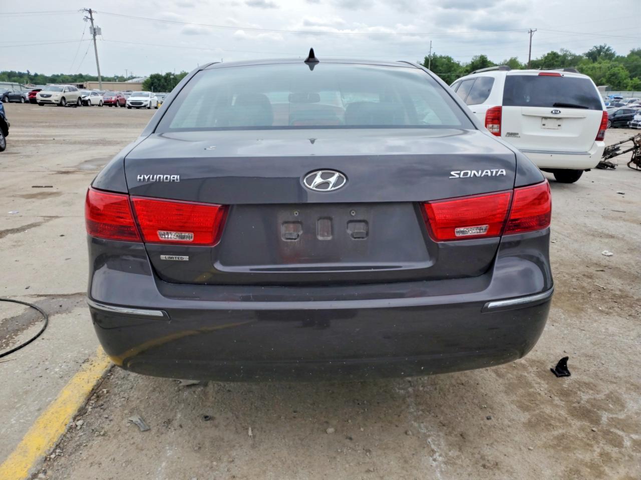 HYUNDAI SONATA 2010 — 7