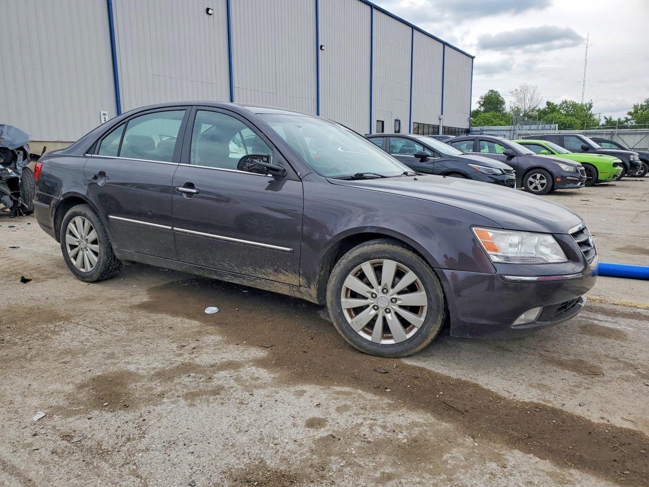 HYUNDAI SONATA 2010 — 5