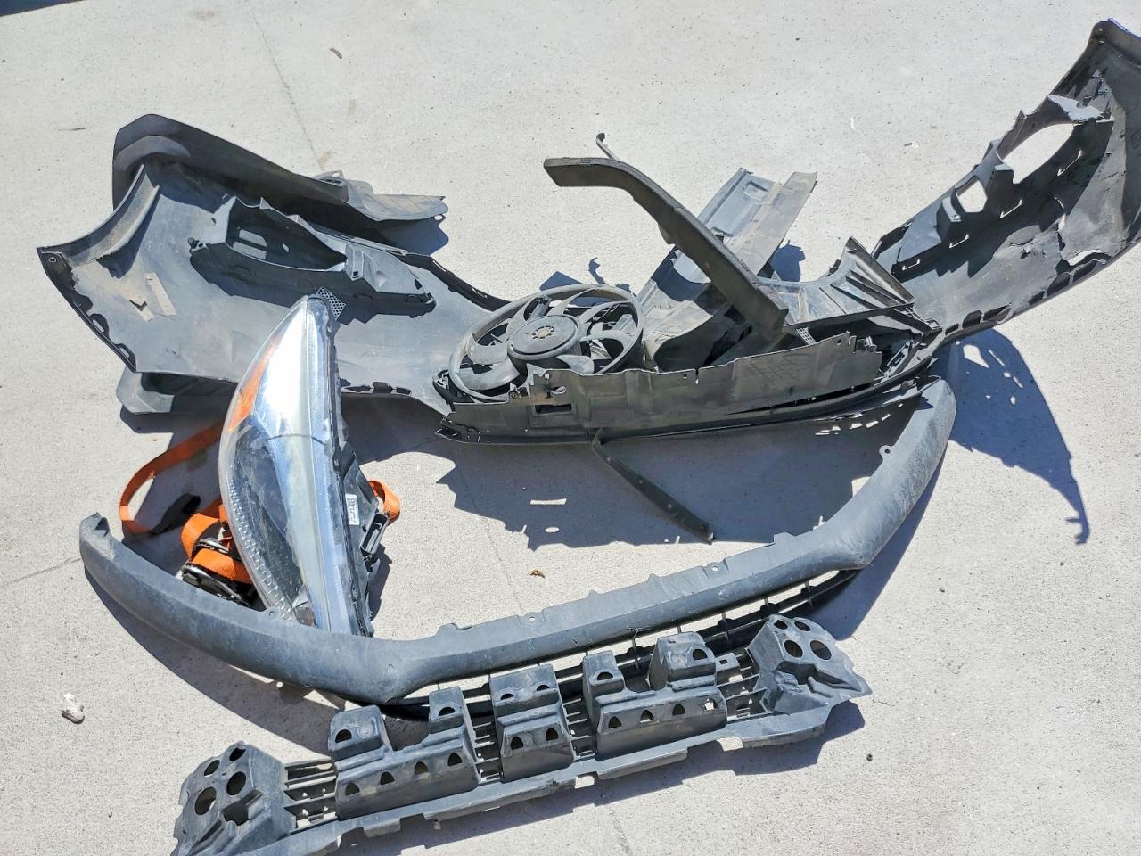 FORD EDGE 2010 — 14