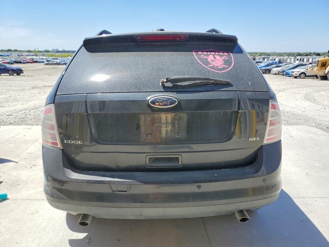FORD EDGE 2010 — 7