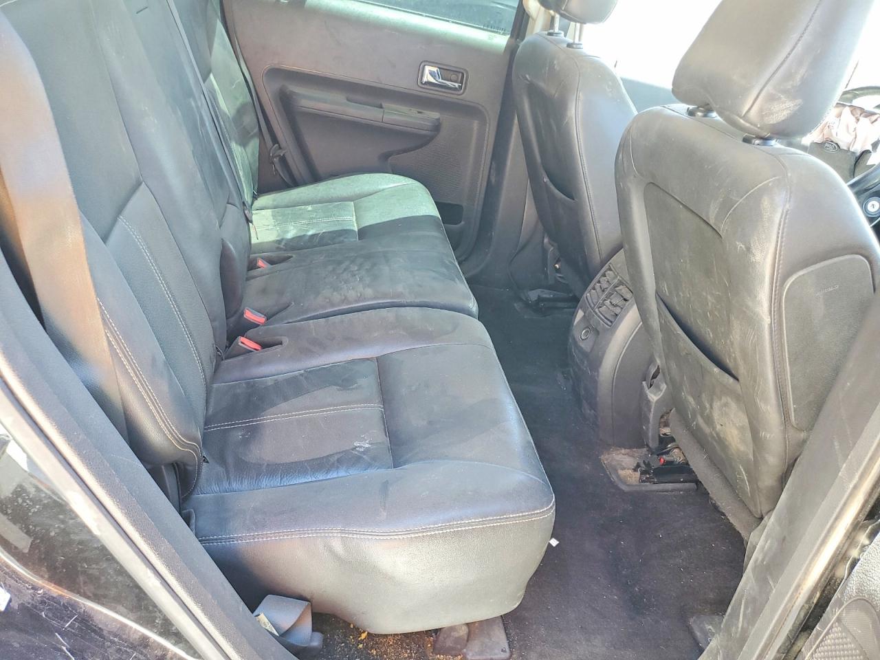 FORD EDGE 2010 — 12