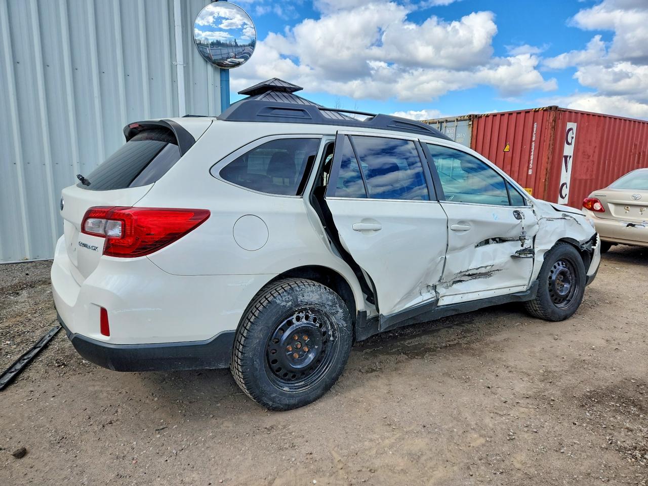 SUBARU OUTBACK 2016 — 4