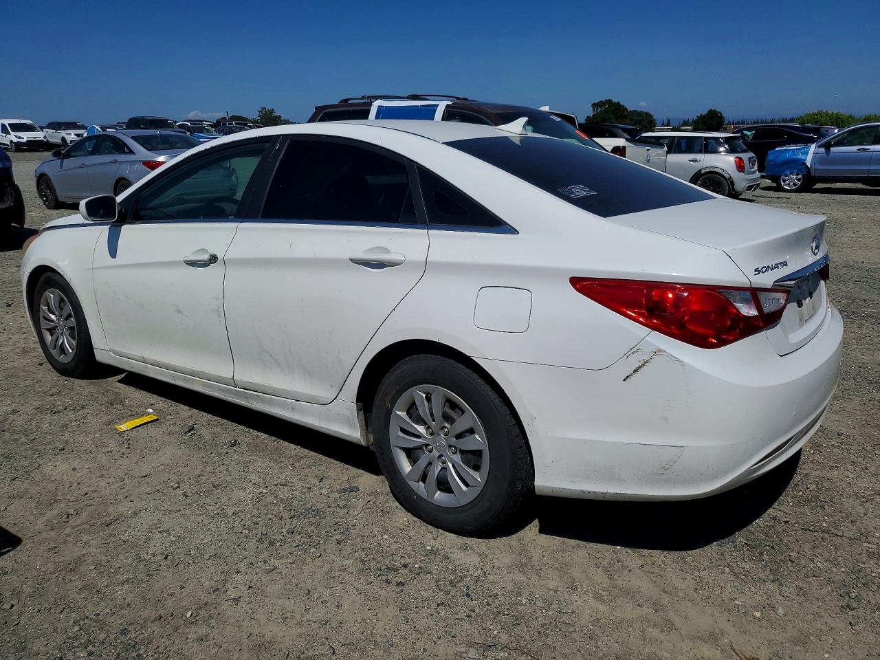 HYUNDAI SONATA 2011 — 3