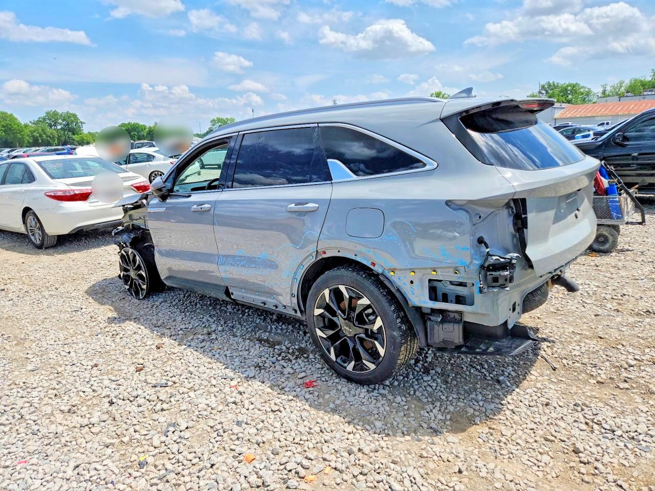 KIA SORENTO 2025 — 3