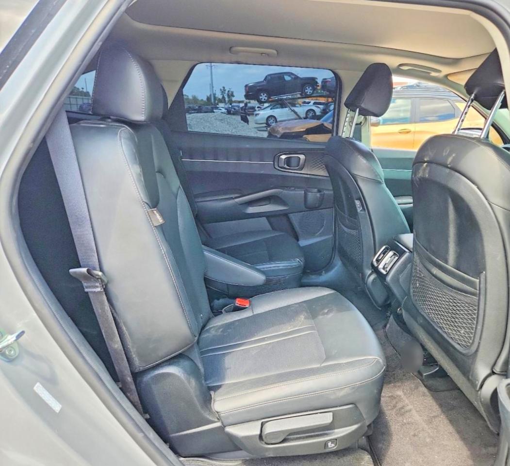 KIA SORENTO 2025 — 12