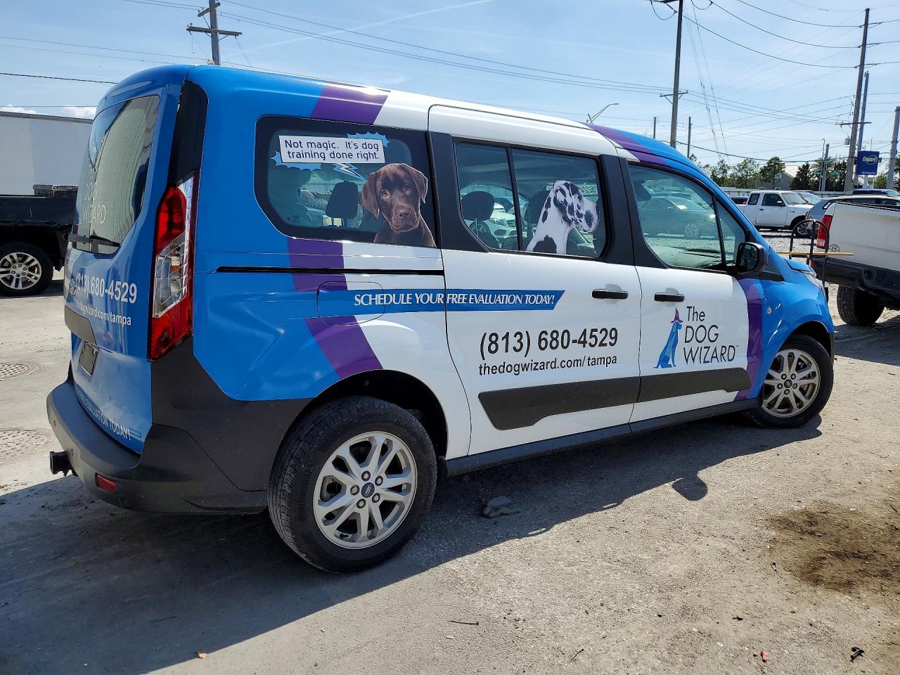 FORD TRANSIT CONNECT 2023 — 4