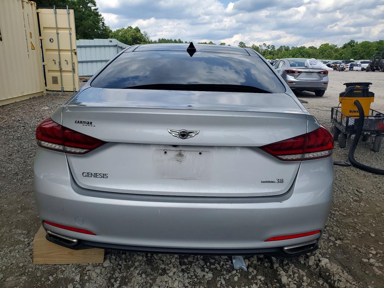 HYUNDAI GENESIS 2016 — 7