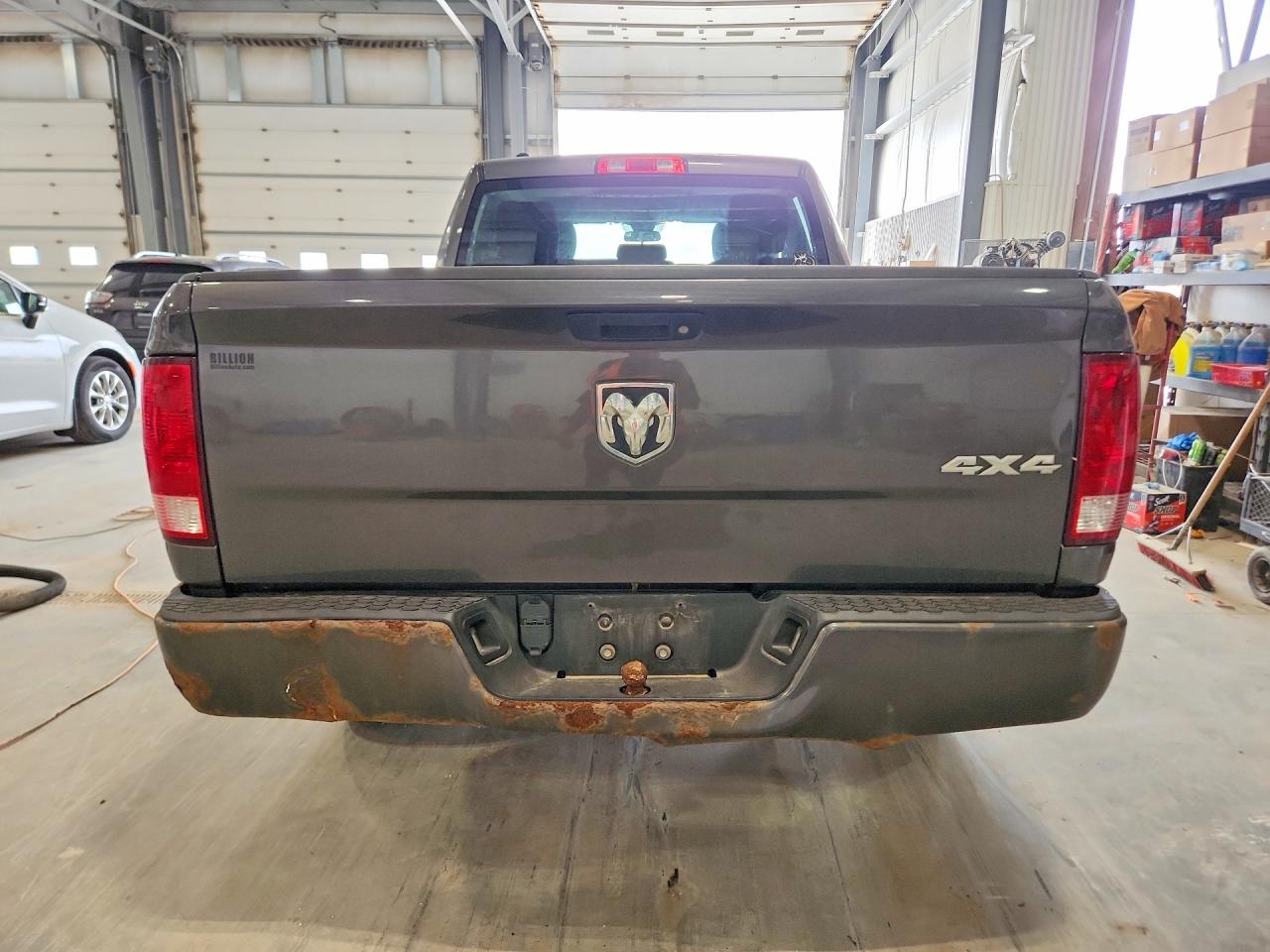 RAM 1500 2017 — 7