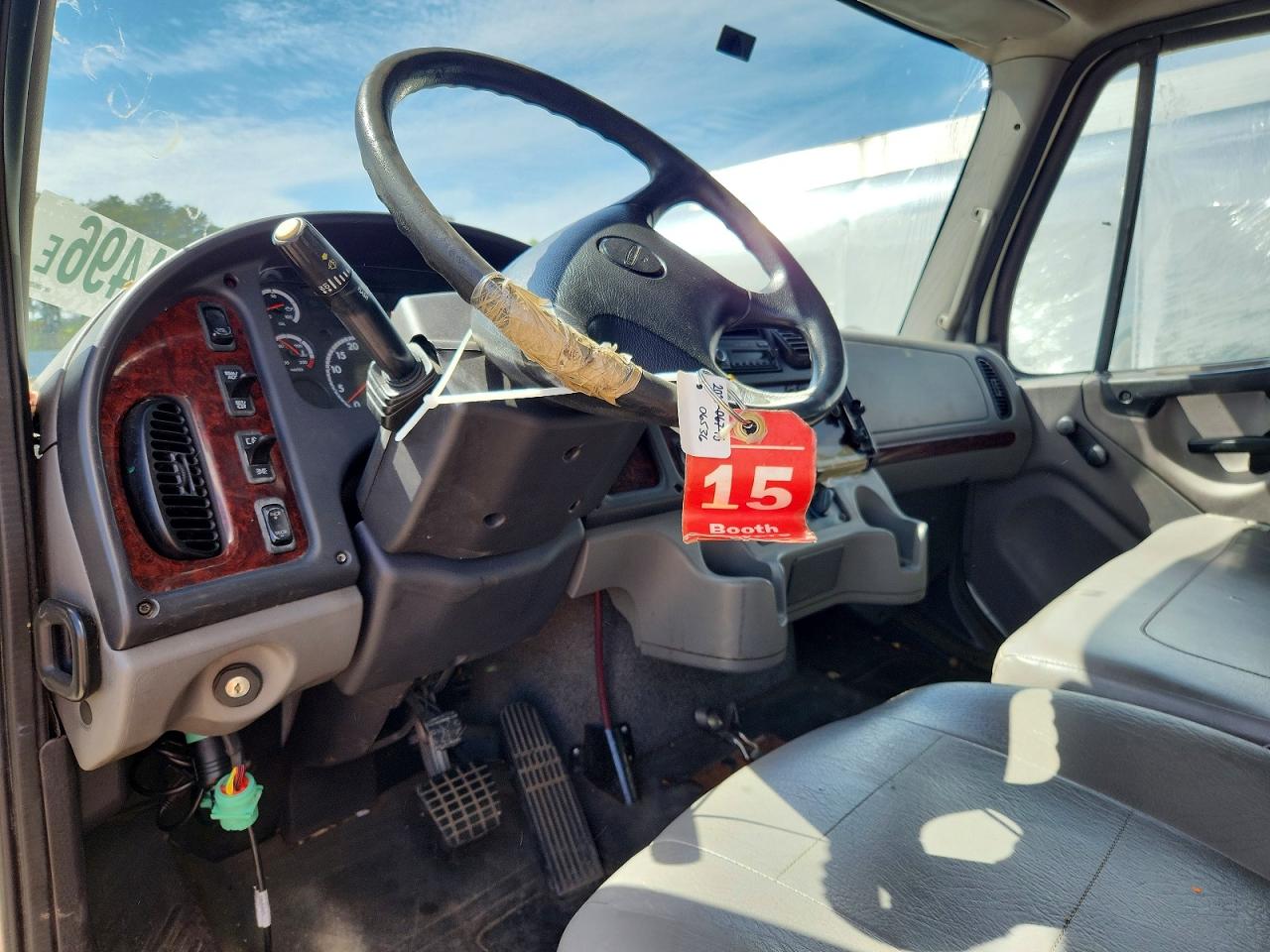 FREIGHTLINER M2 2016 — 9