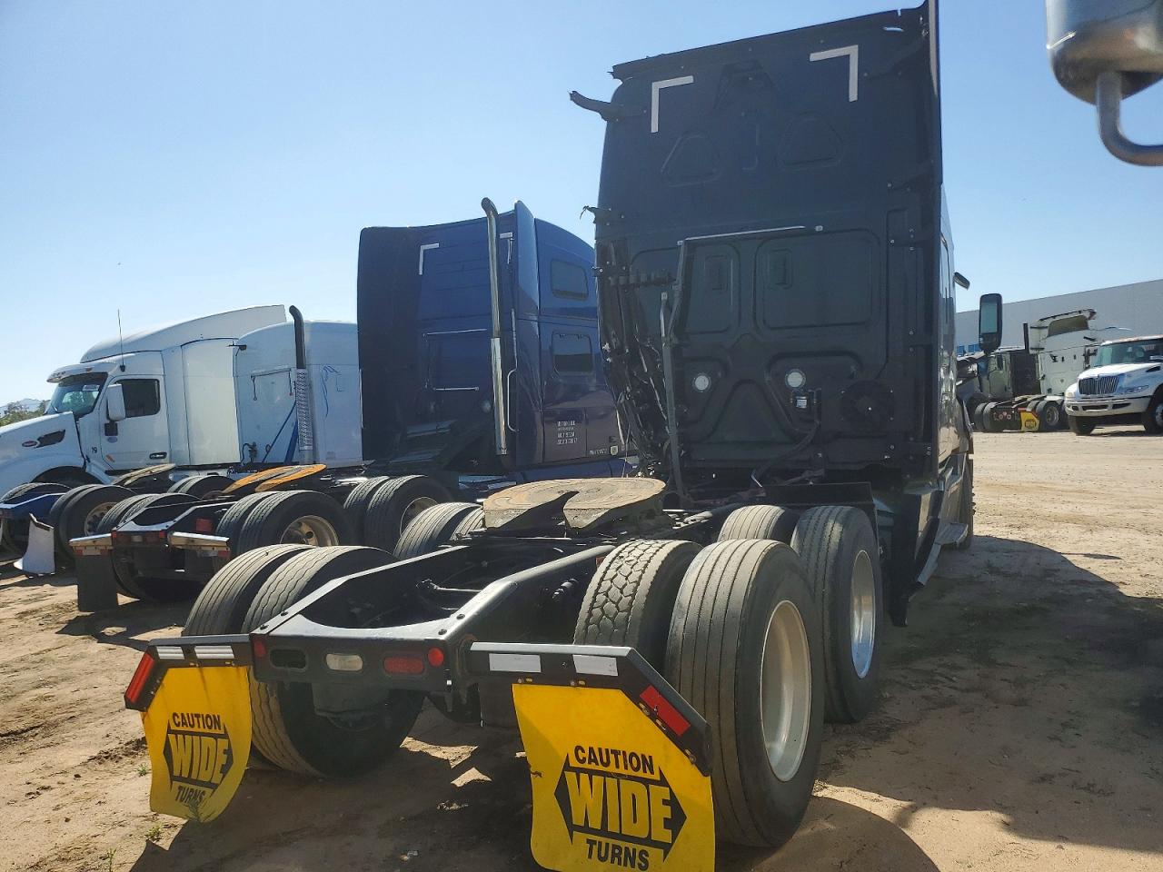 FREIGHTLINER CASCADIA 126 2022 — 5