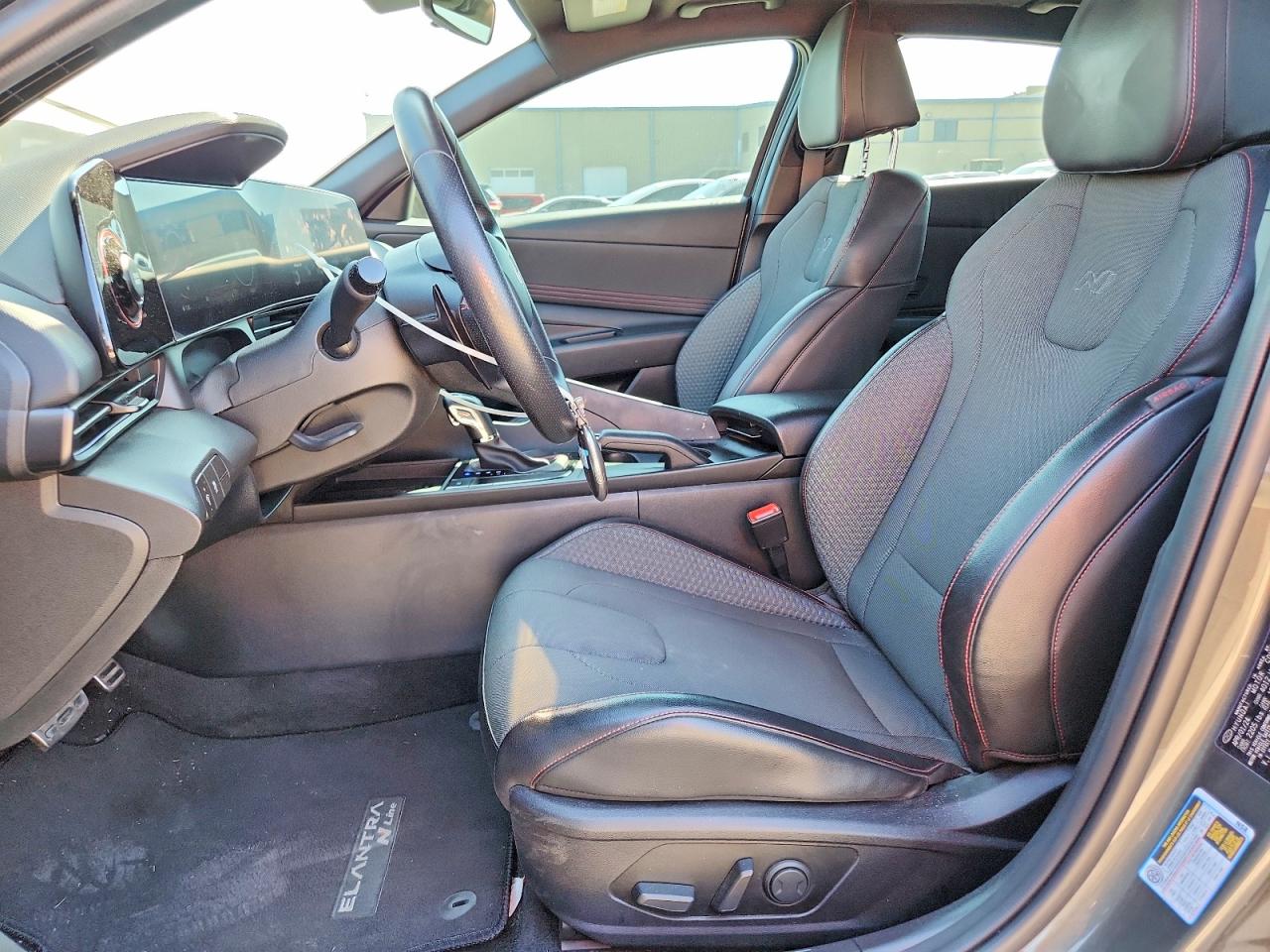 HYUNDAI ELANTRA 2024 — 8