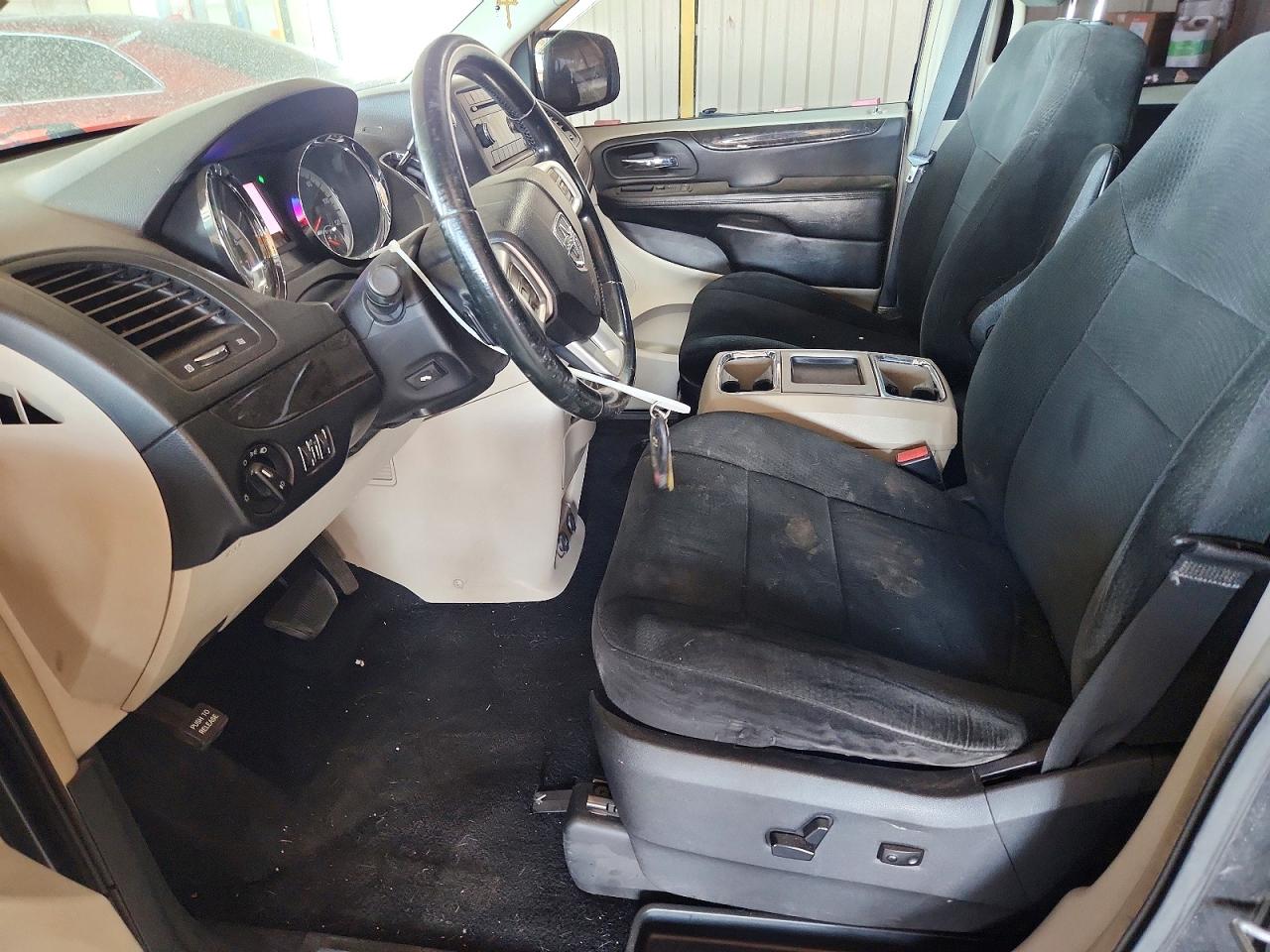 DODGE GRAND CARAVAN 2012 — 8