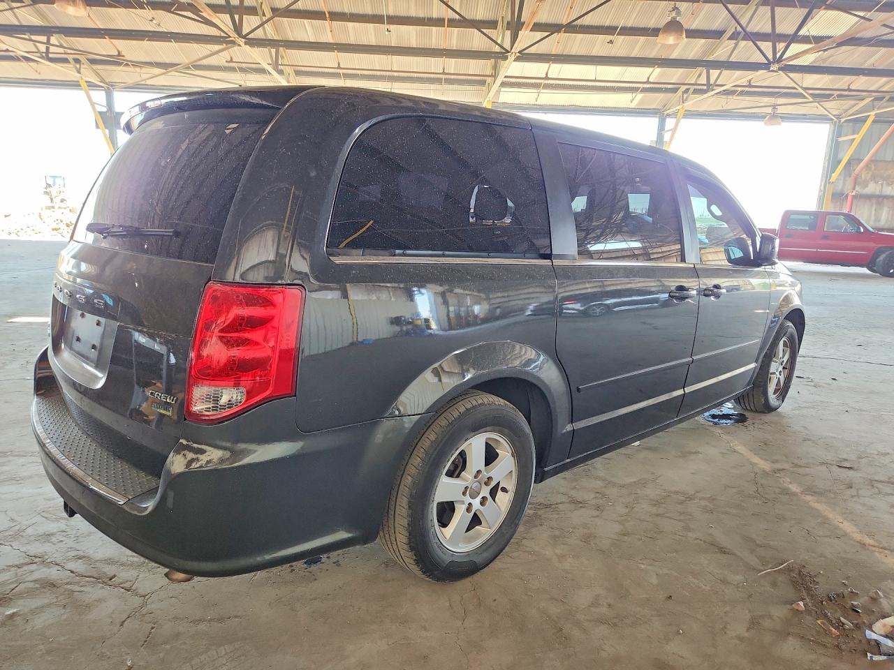 DODGE GRAND CARAVAN 2012 — 4