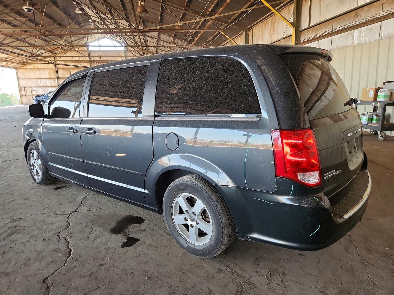 DODGE GRAND CARAVAN 2012 — 3