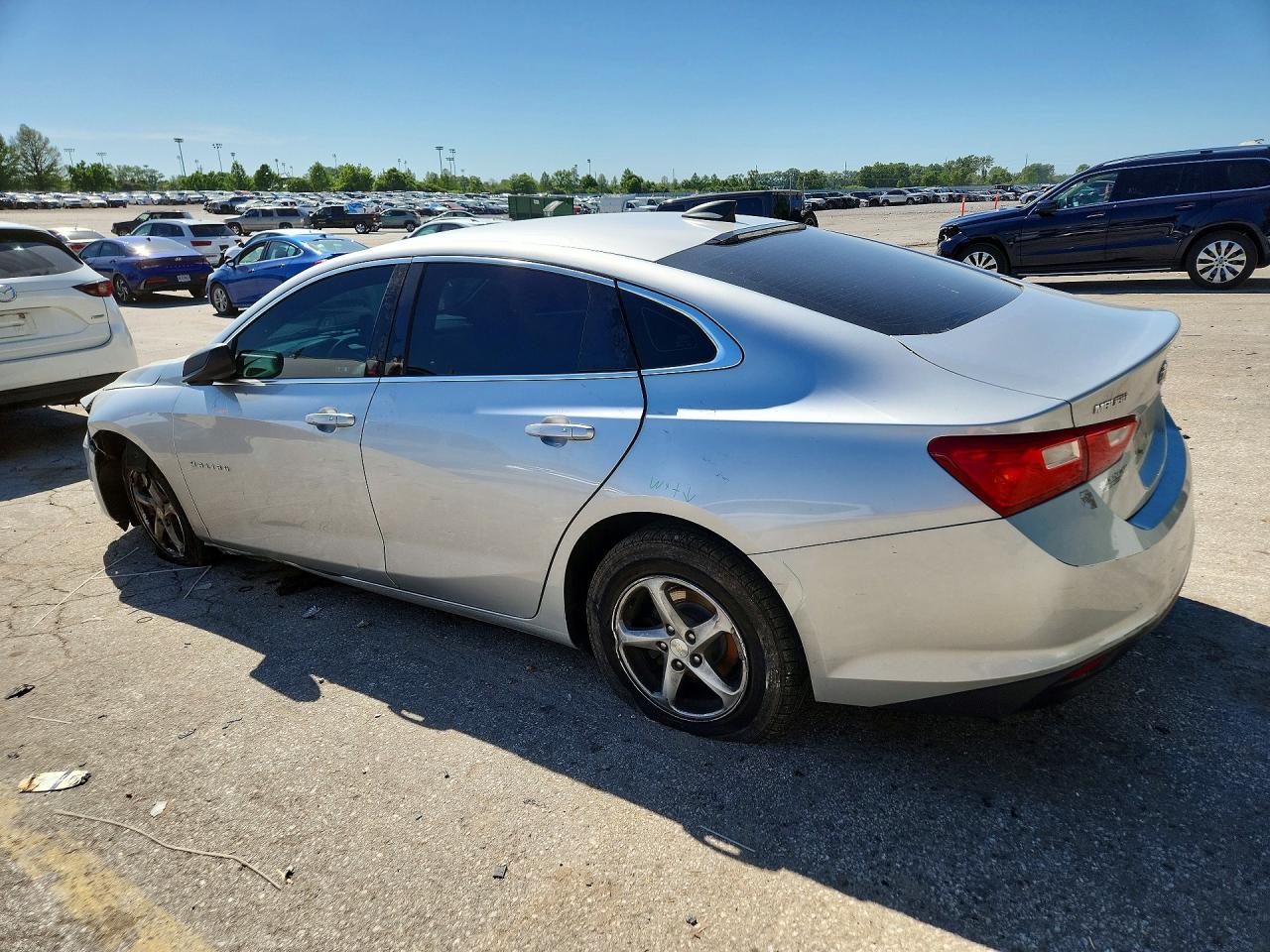 CHEVROLET MALIBU 2018 — 3