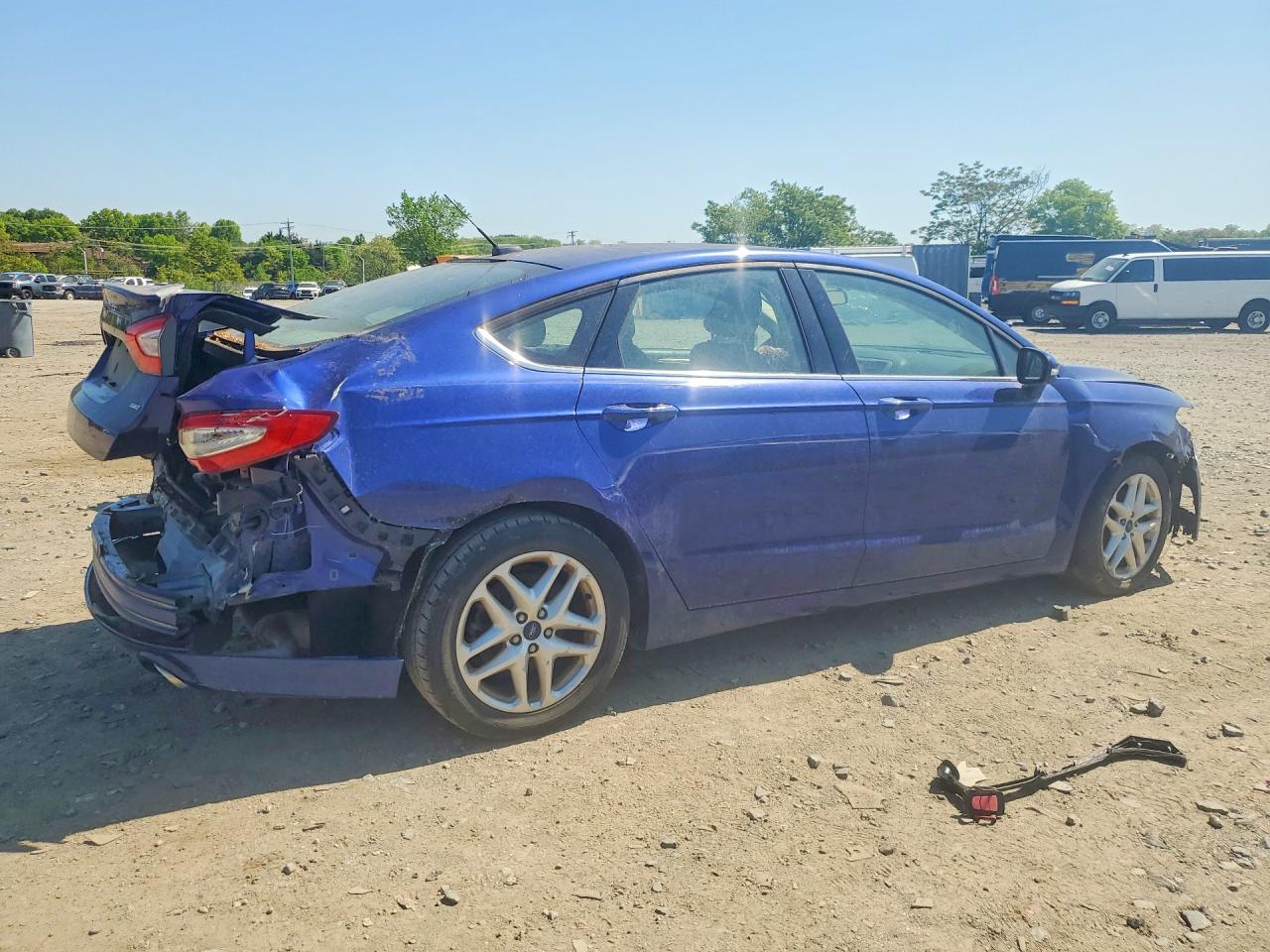 FORD FUSION 2015 — 4