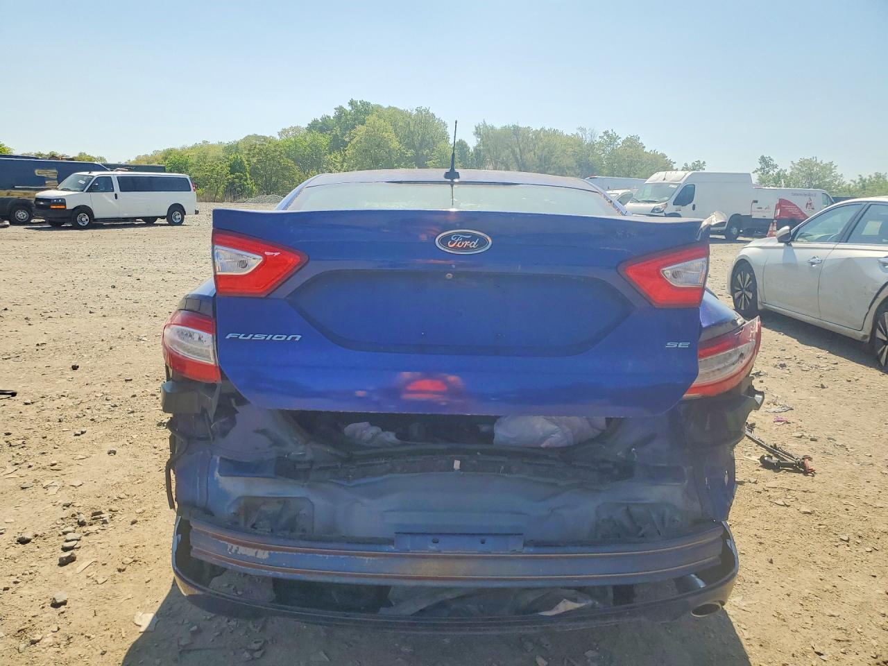 FORD FUSION 2015 — 7
