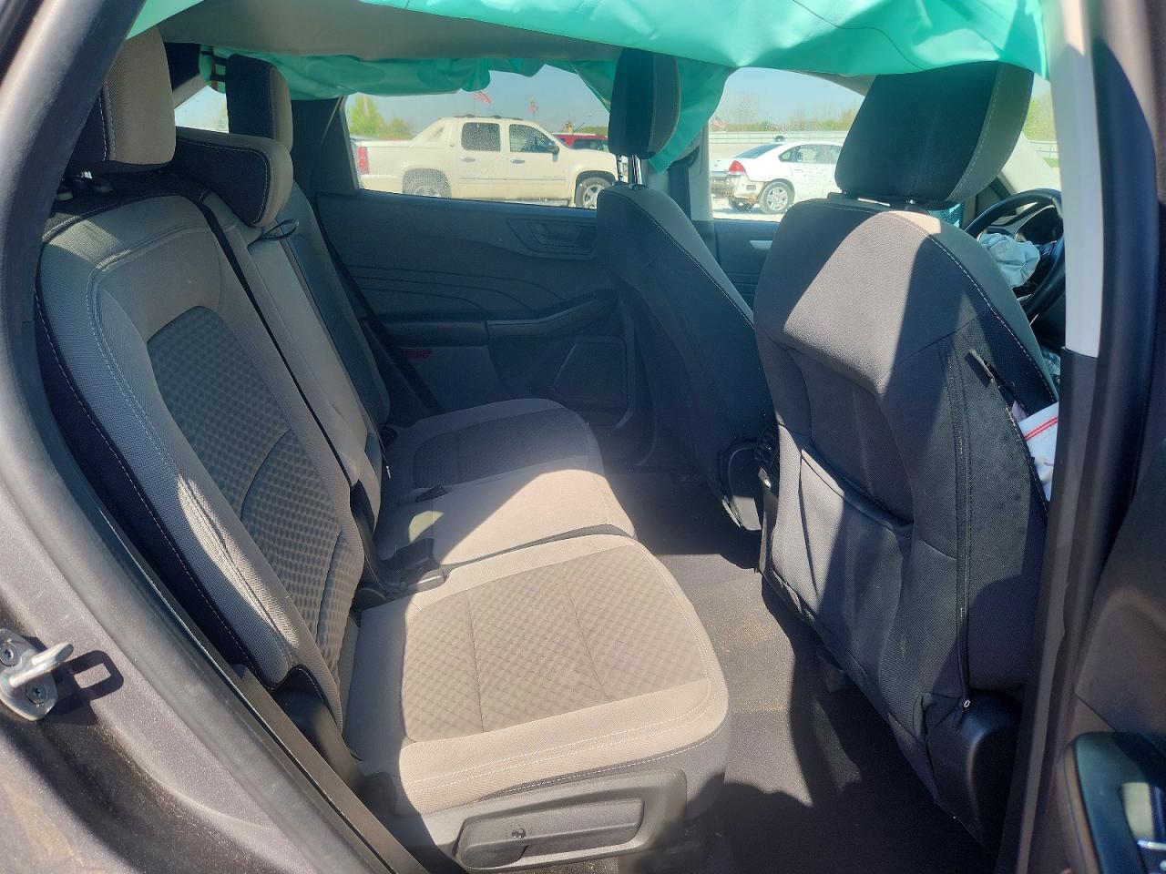 FORD ESCAPE 2022 — 11