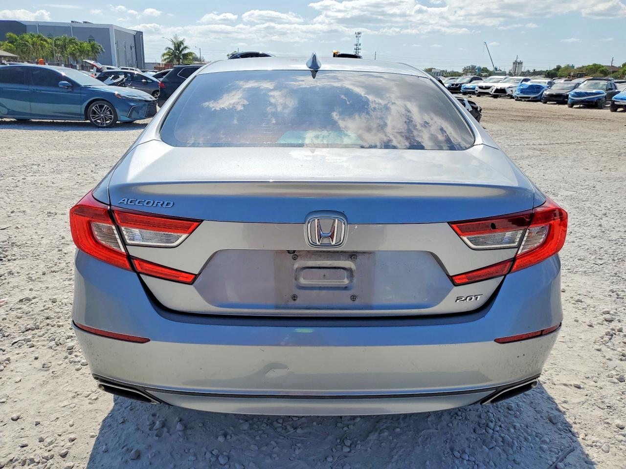 HONDA ACCORD 2018 — 7