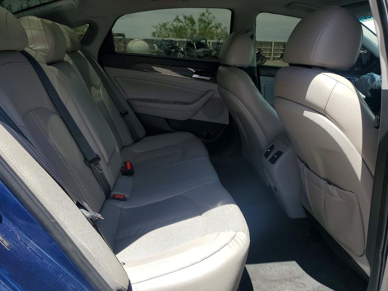 HYUNDAI SONATA 2019 — 11
