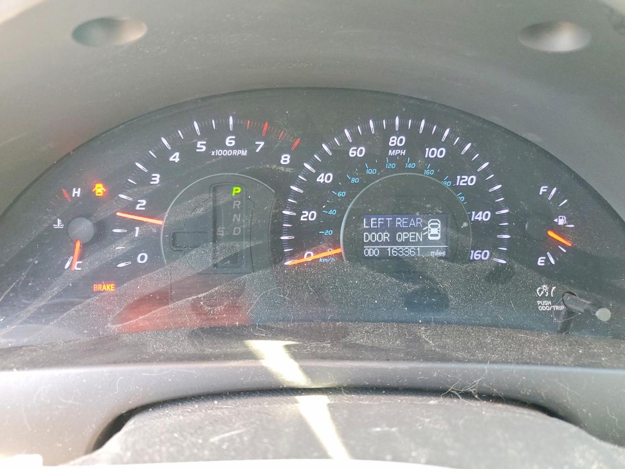 TOYOTA CAMRY 2011 — 10