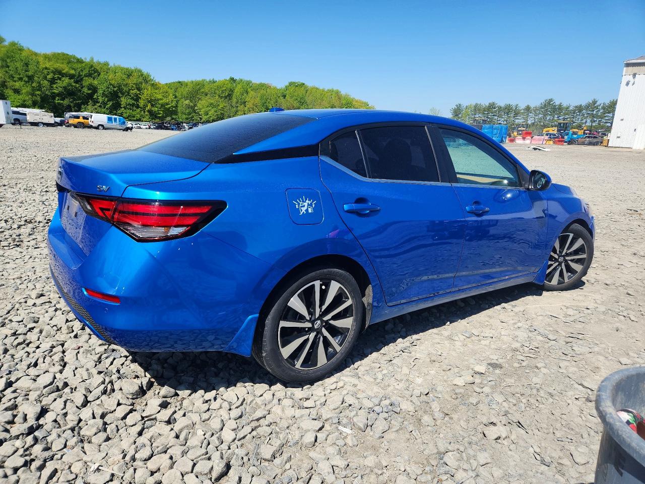 NISSAN SENTRA 2022 — 4