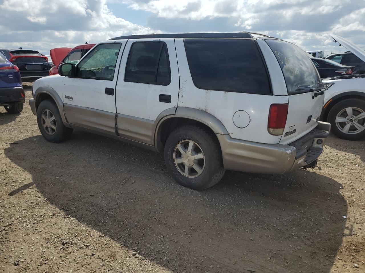 OLDSMOBILE BRAVADA 2000 — 3