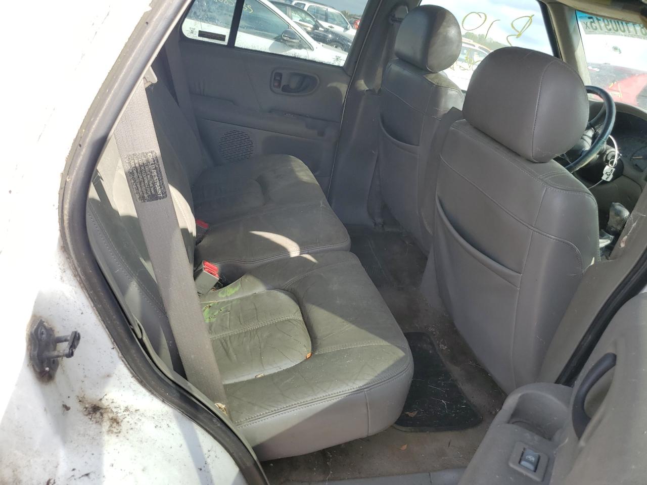 OLDSMOBILE BRAVADA 2000 — 11