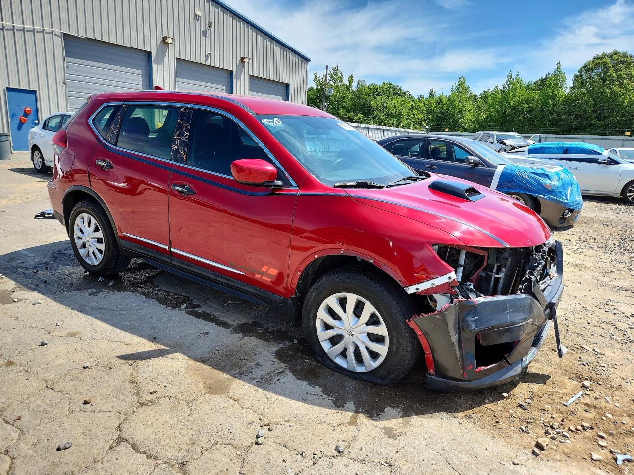 NISSAN ROGUE 2017 — 5