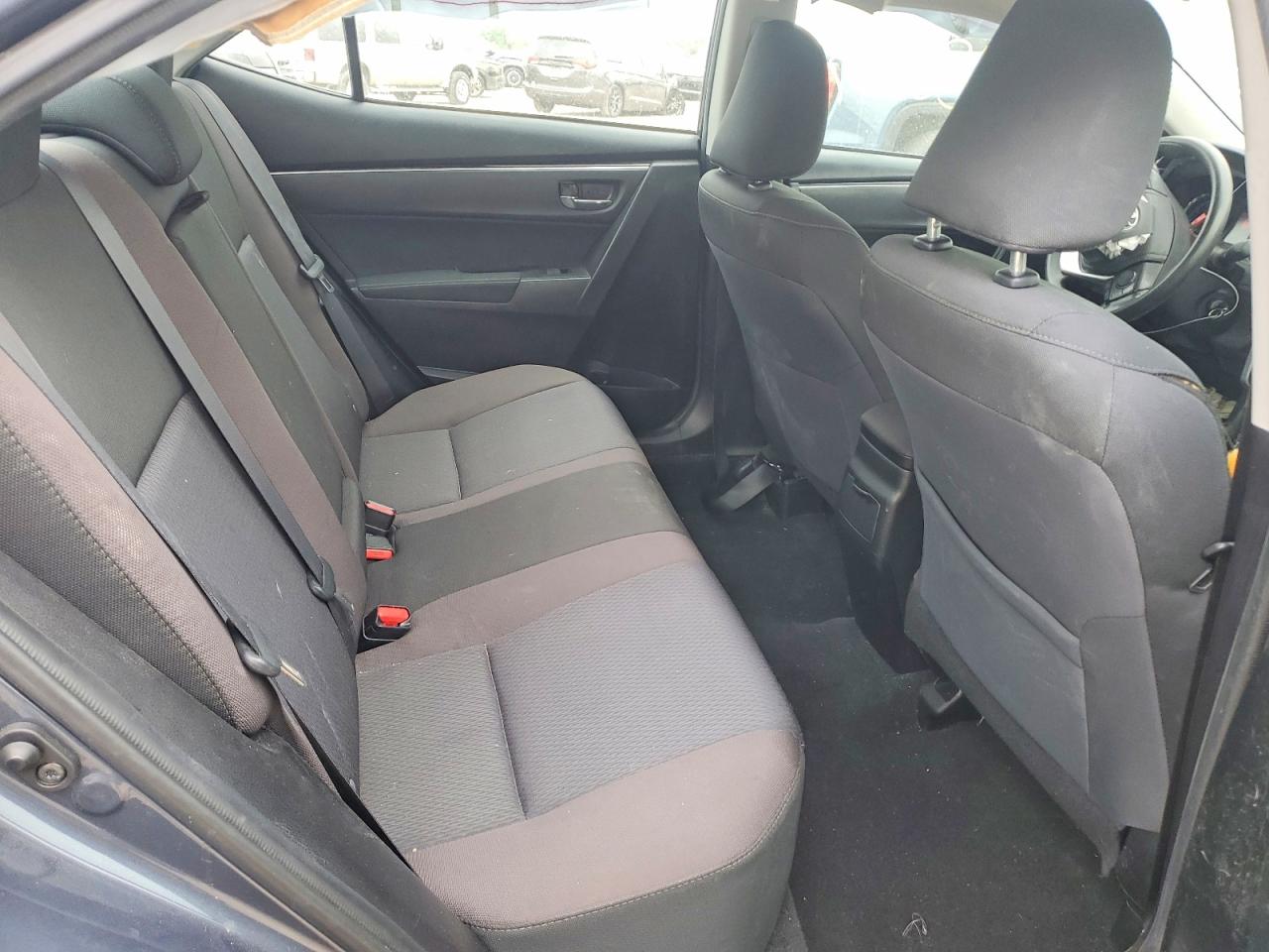TOYOTA COROLLA 2017 — 11