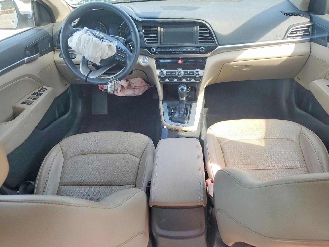 HYUNDAI ELANTRA 2020 — 9