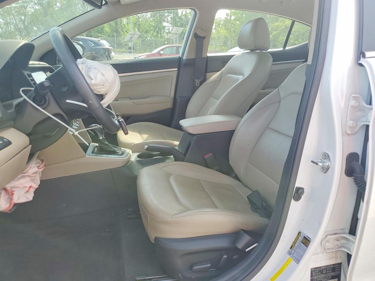 HYUNDAI ELANTRA 2020 — 8