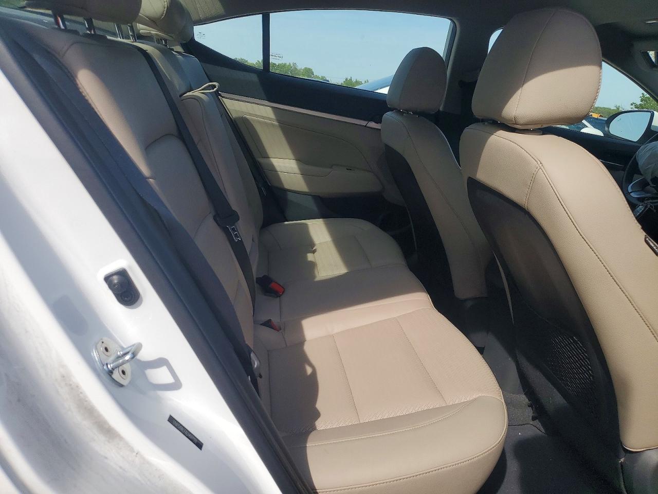 HYUNDAI ELANTRA 2020 — 11