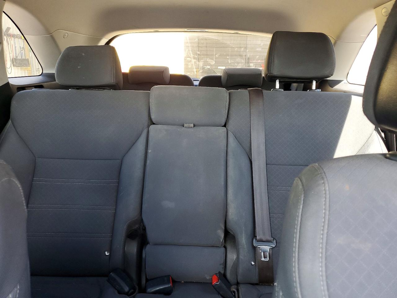 KIA SORENTO 2016 — 11