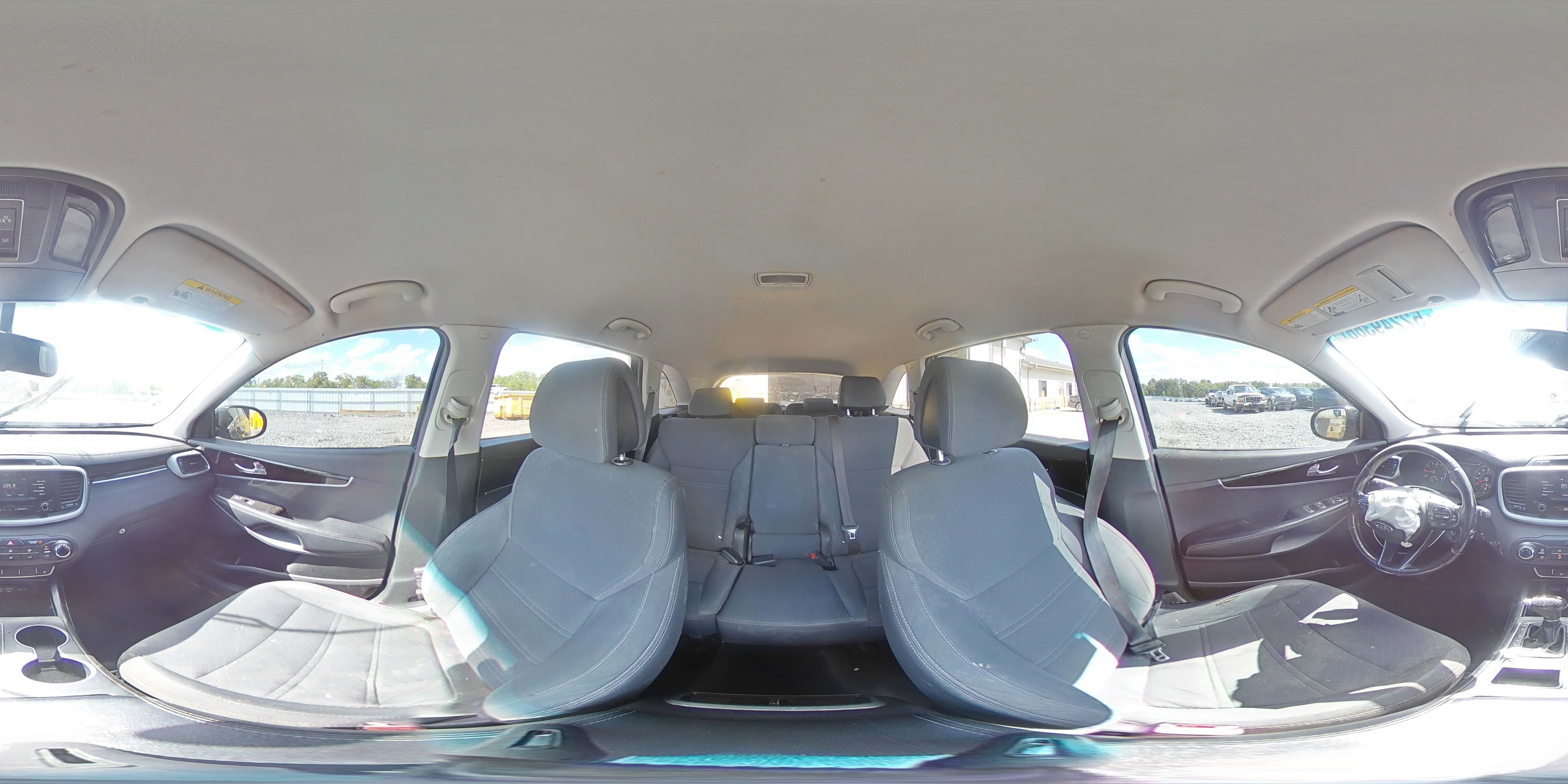 KIA SORENTO 2016 — 15