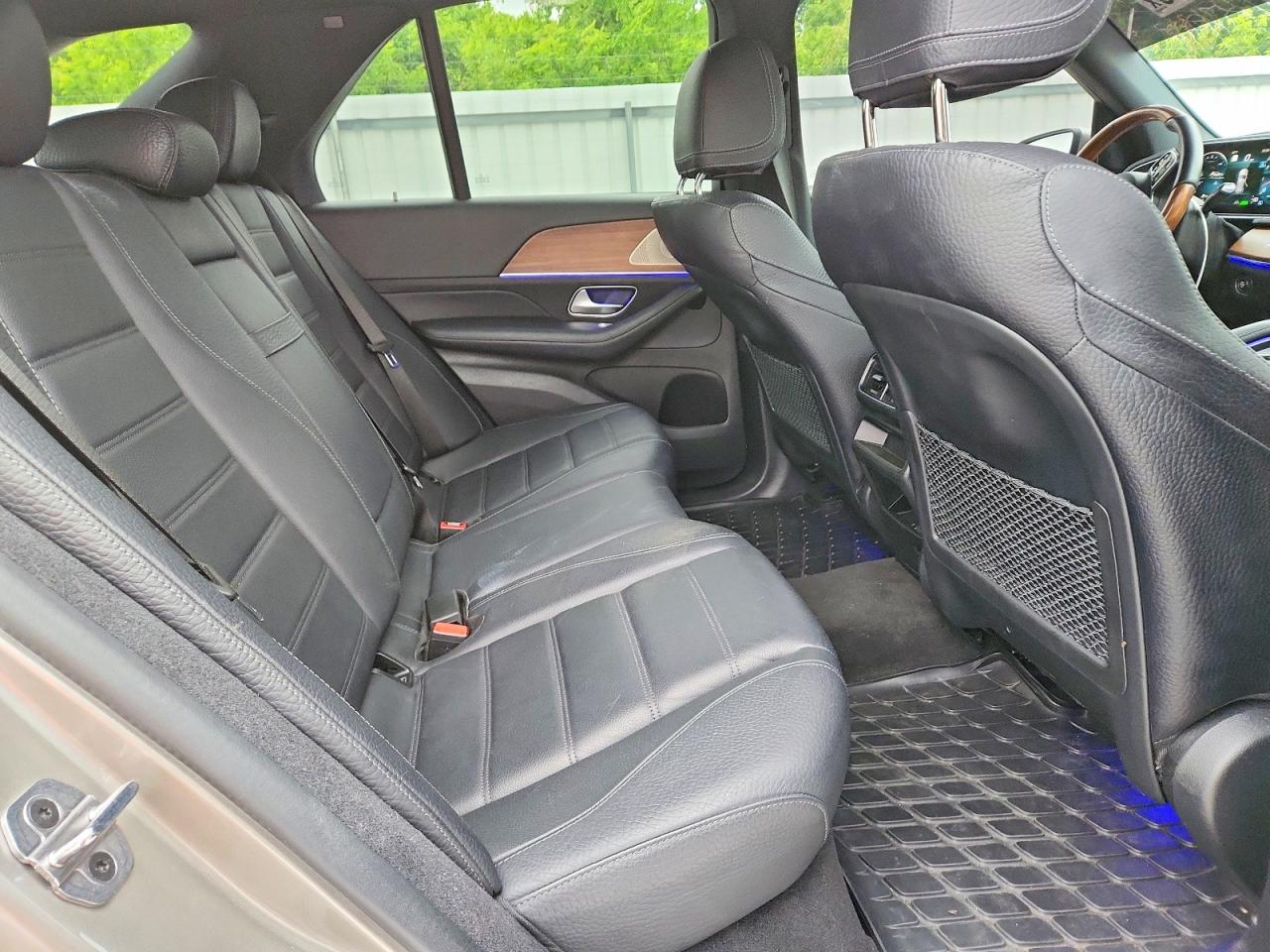 MERCEDES-BENZ GLE 2022 — 12