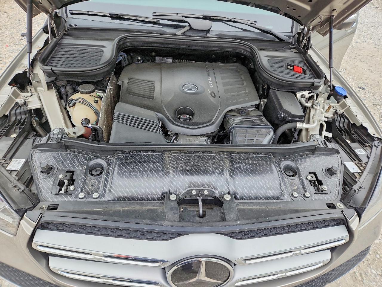 MERCEDES-BENZ GLE 2022 — 13