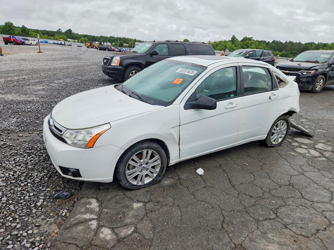 FORD FOCUS 2010 — 2