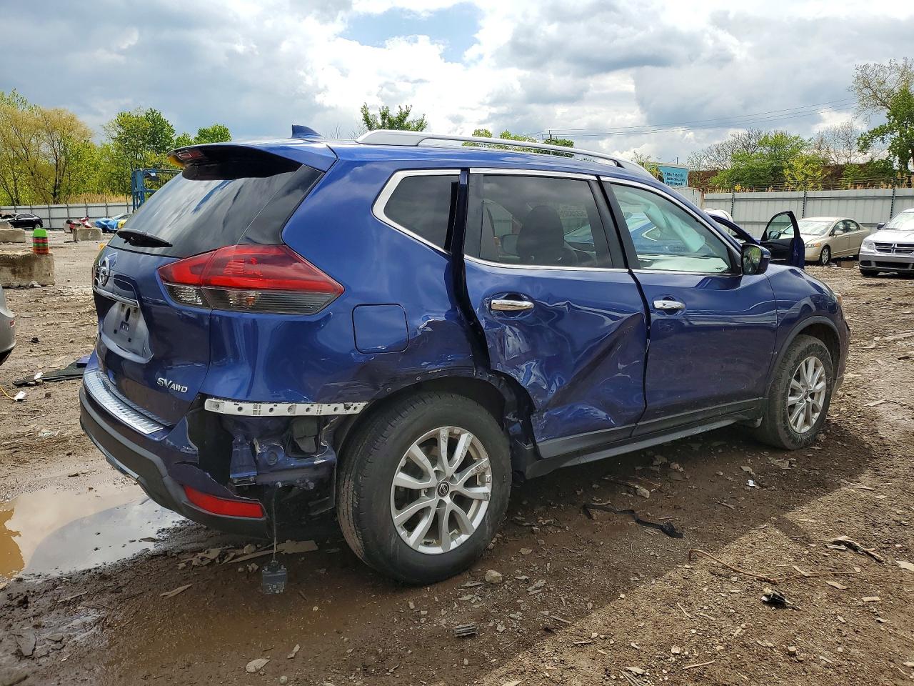 NISSAN ROGUE 2018 — 4