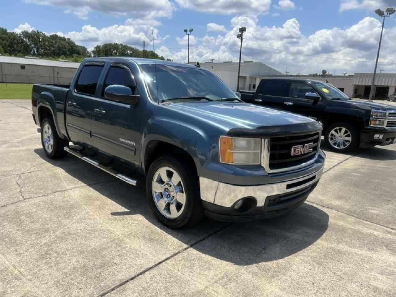 GMC SIERRA 2010 — 4