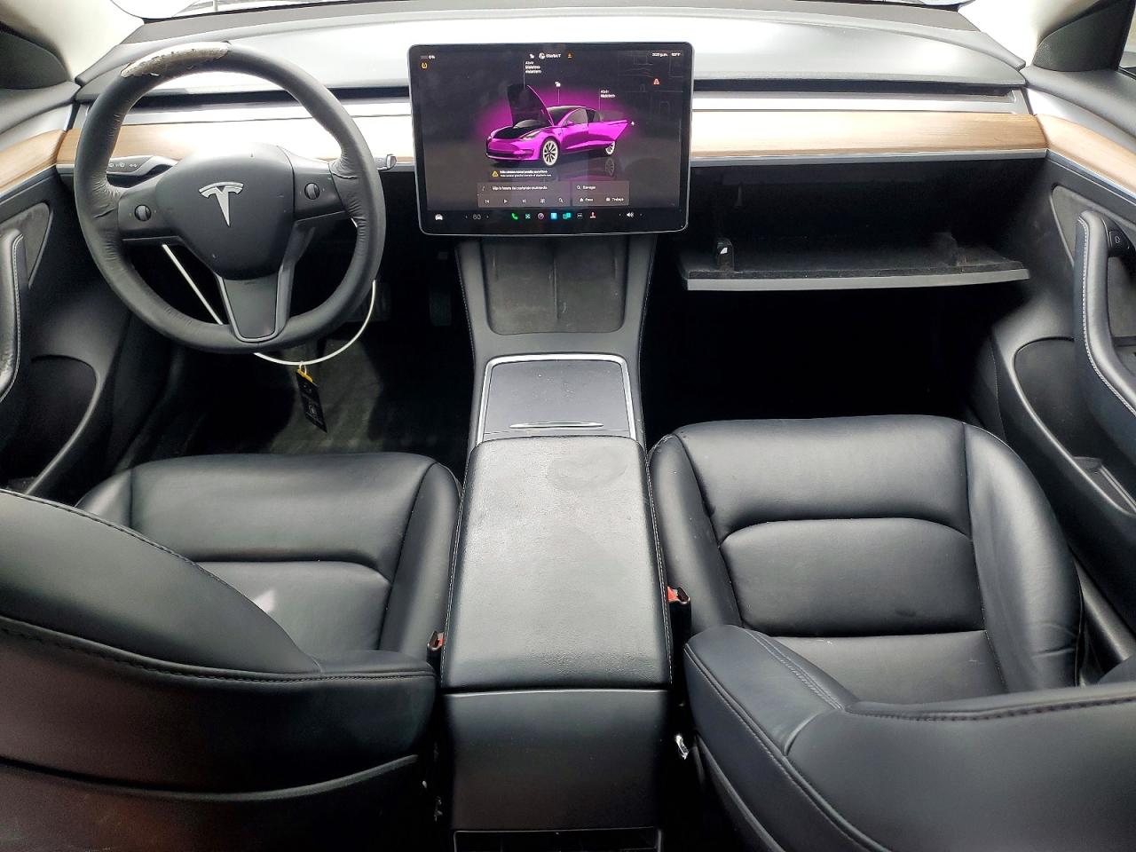 TESLA MODEL 3 2022 — 9