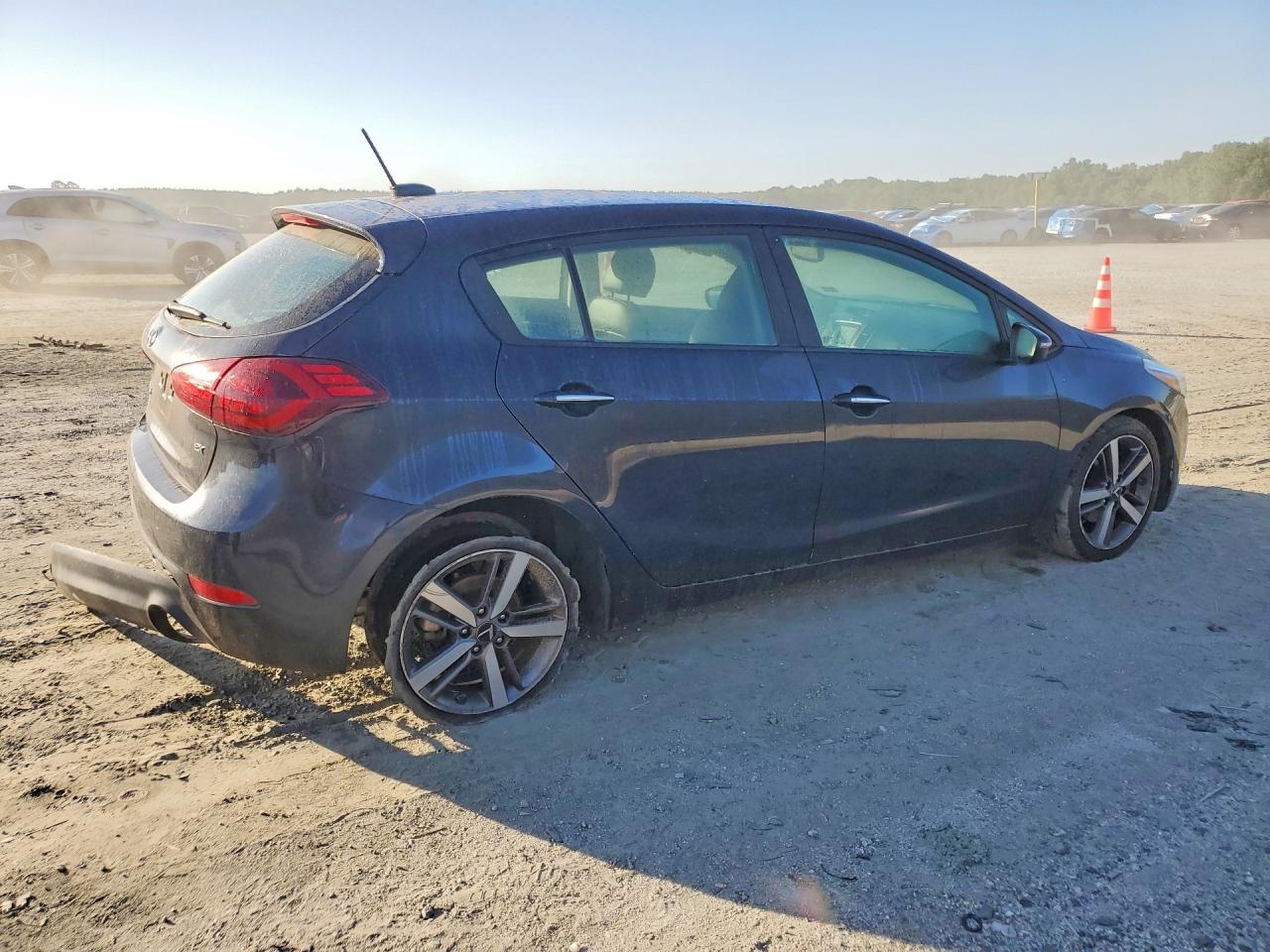 KIA FORTE 2017 — 4