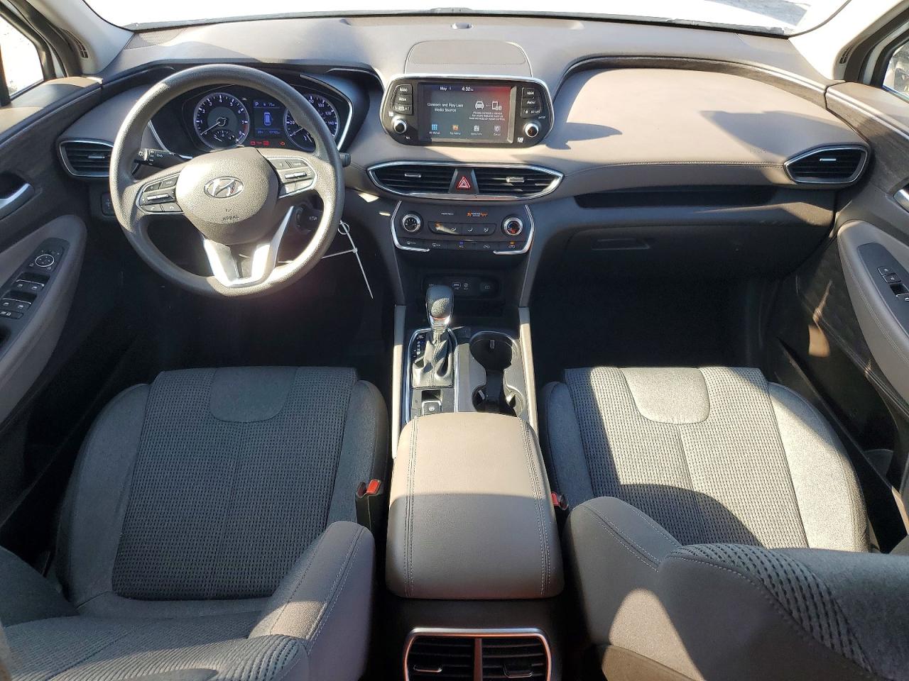 HYUNDAI SANTA FE 2019 — 9