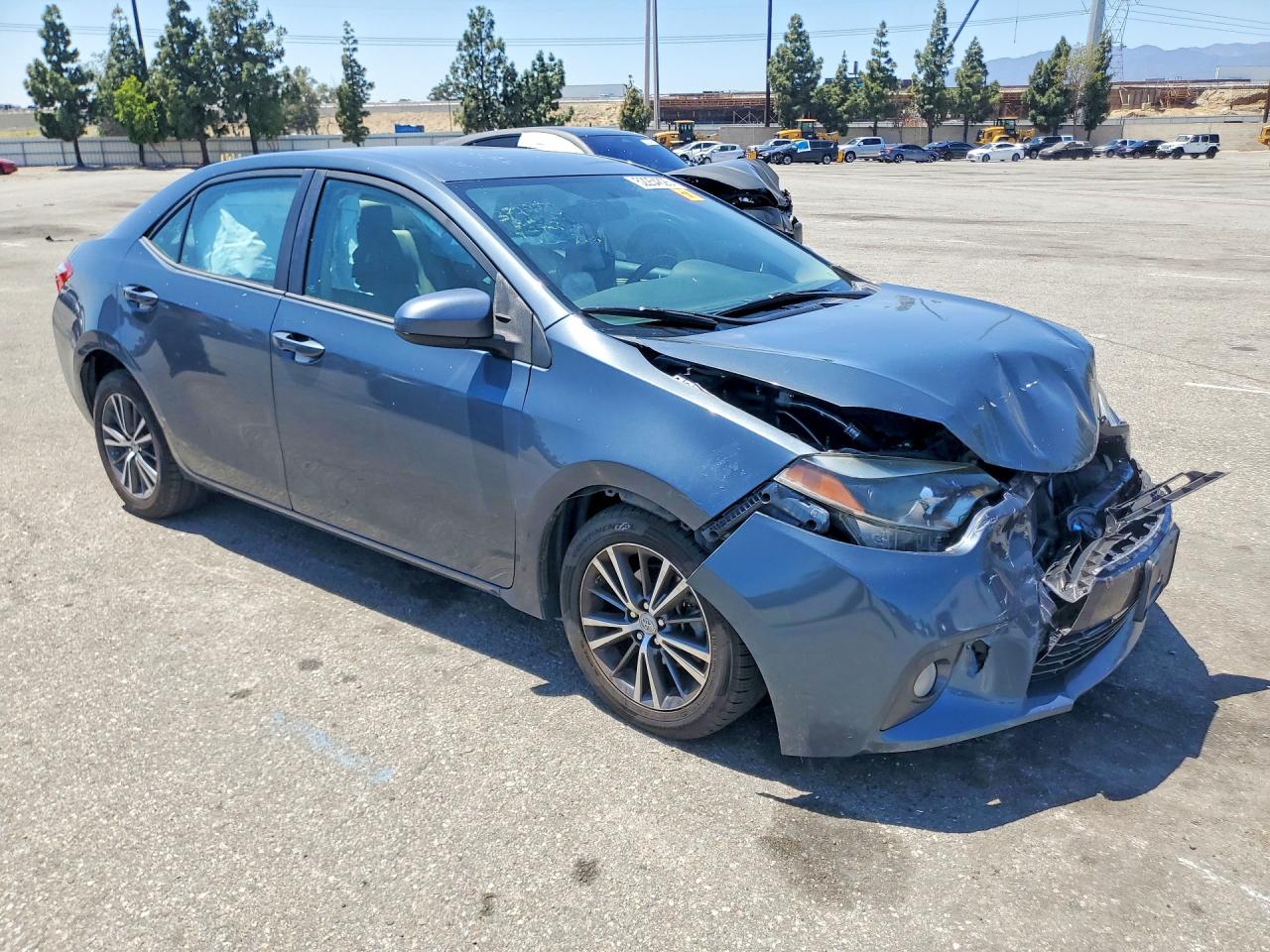 TOYOTA COROLLA 2016 — 5