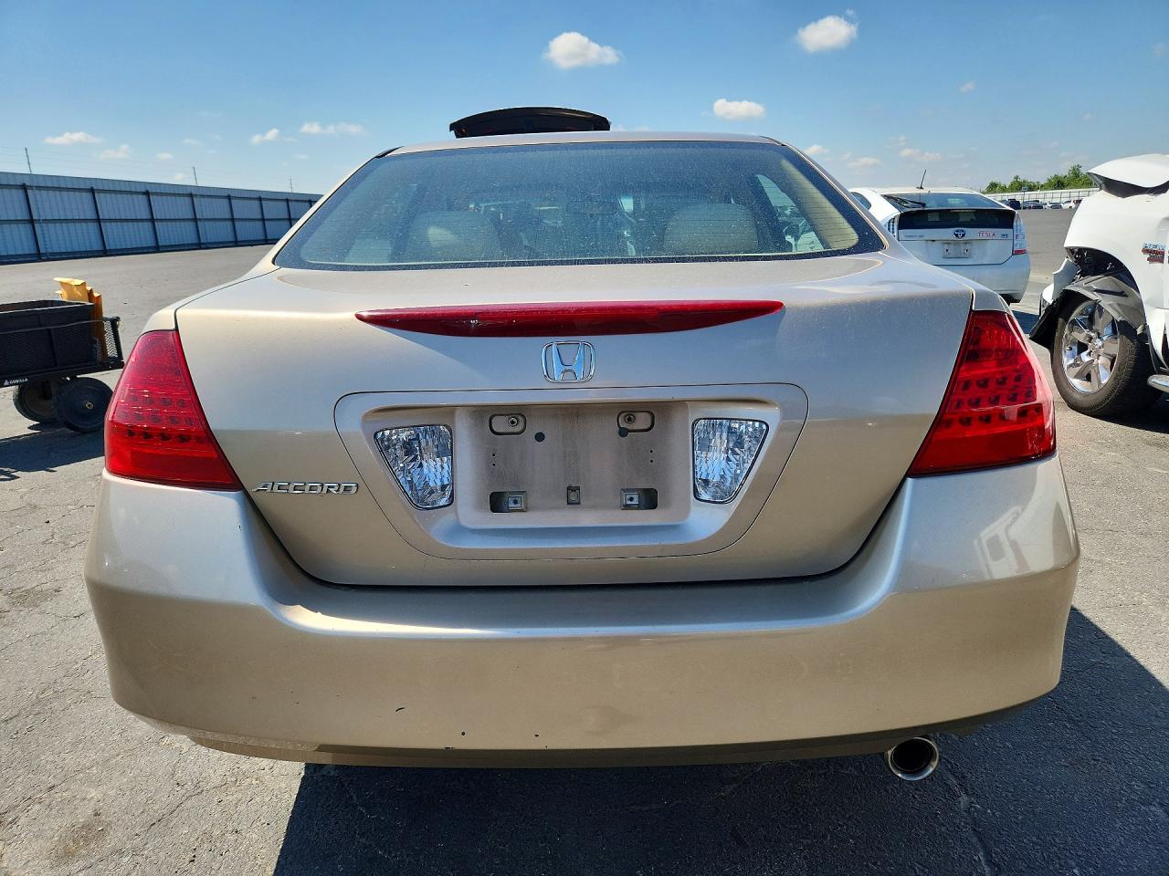 HONDA ACCORD 2006 — 7