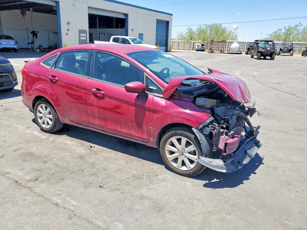 FORD FIESTA 2011 — 5