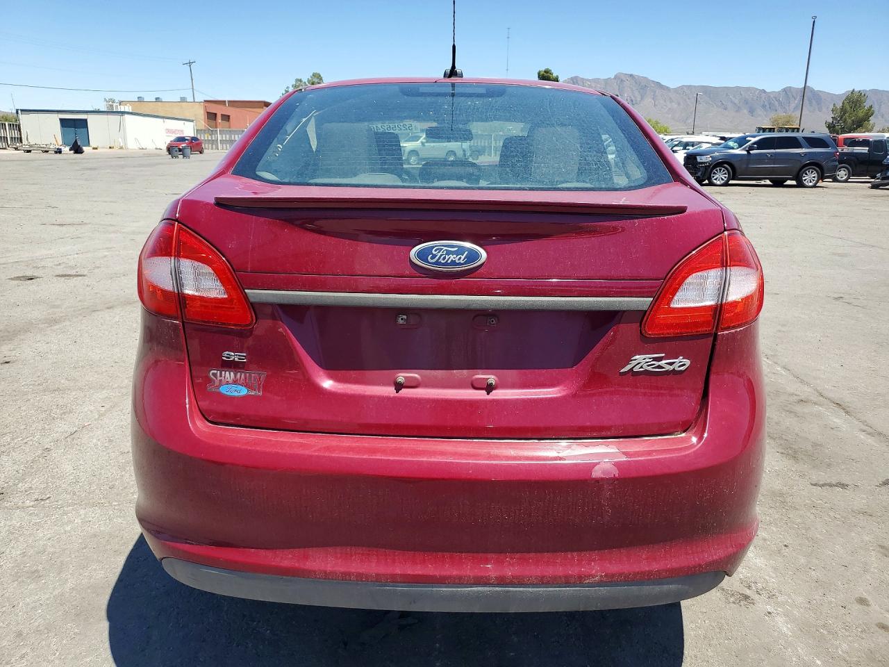 FORD FIESTA 2011 — 7
