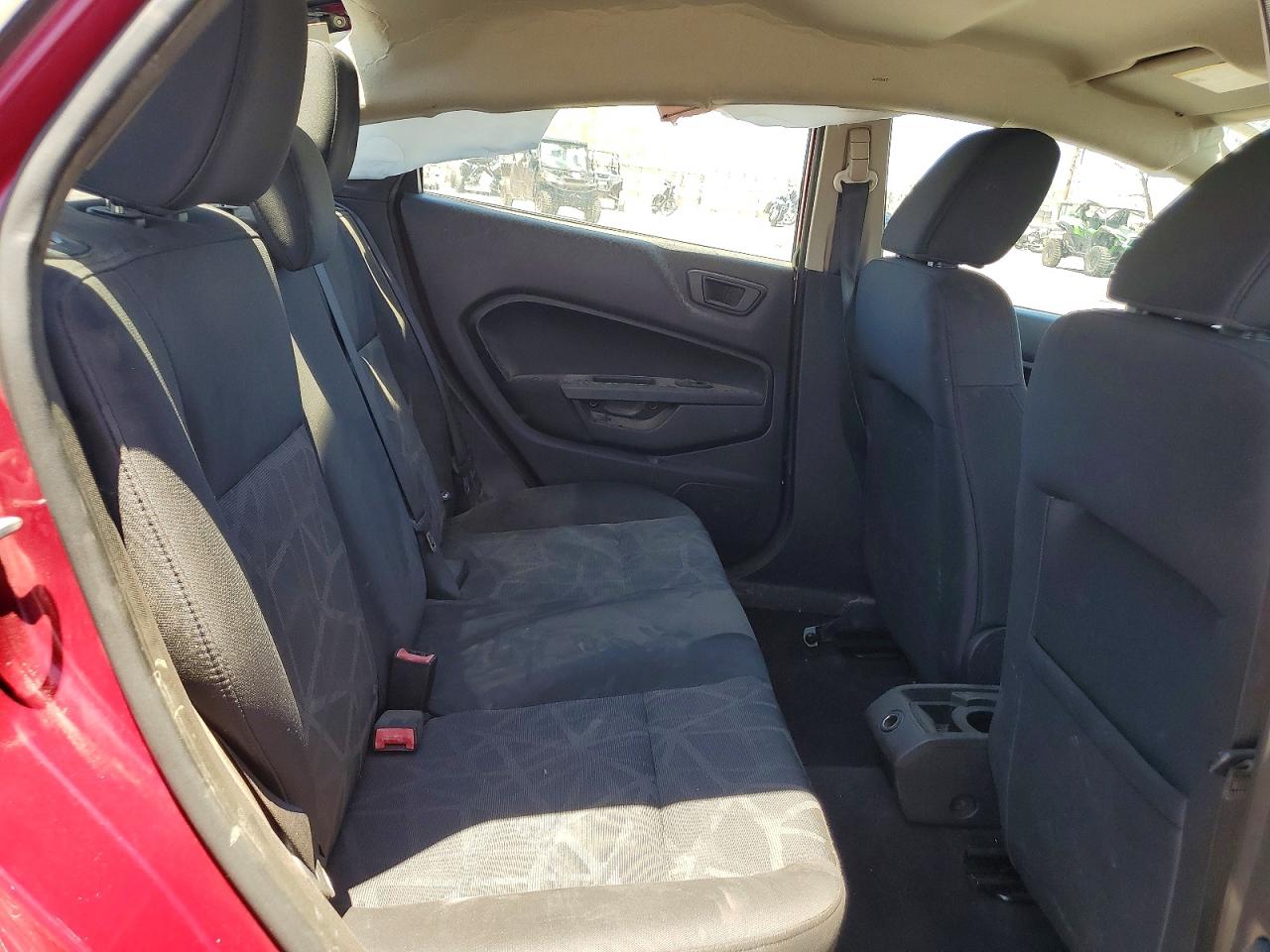 FORD FIESTA 2011 — 11