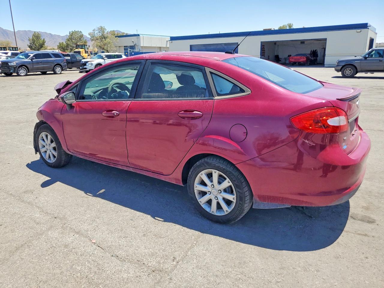 FORD FIESTA 2011 — 3